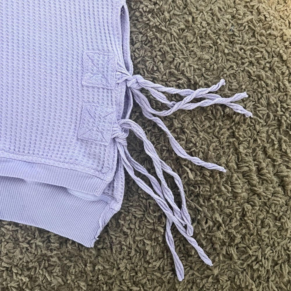 Free People One Womens Size Medium Lavendar Ribbed Textured Side Tie Tank Top